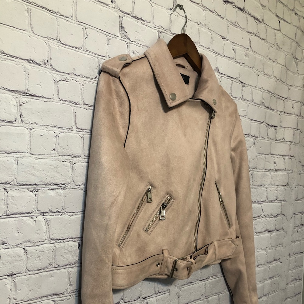 Forever 21 Pink faux suede jacket - Picture 10 of 13